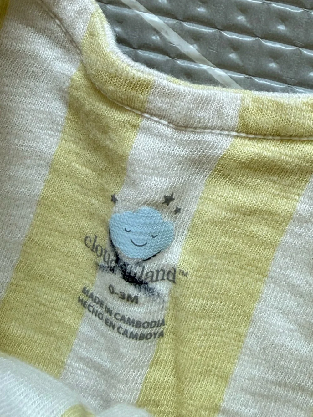 Cloud island|Baby girl set,Striped Yellow Tiered flowy tunic & Heart Leggings•••